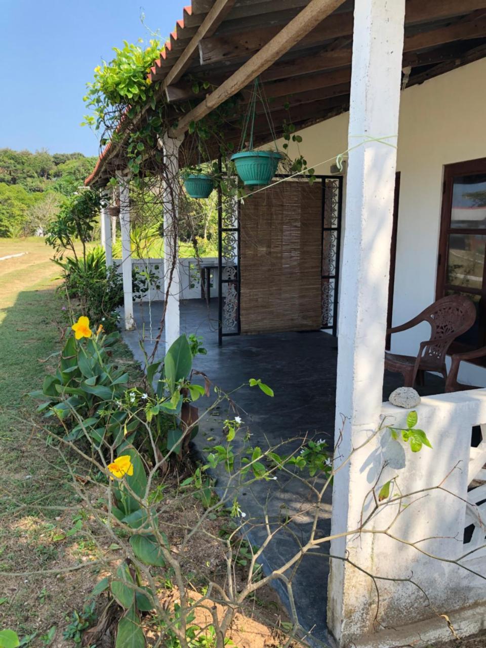 Bliss Bay Nilaveli Hotel Exterior photo